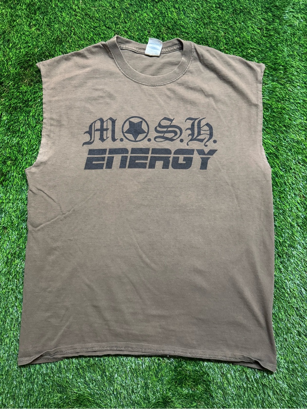 Vintage Y2K MOSH Energy Sleeveless Shirt L Faded Punk Rock Biker Grunge Tee